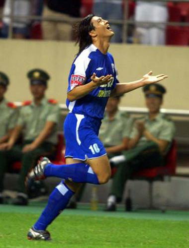  圣保利旧将反戈一击，面对旧主完成致命绝杀