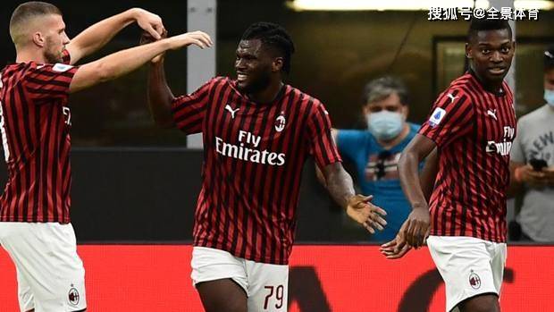  AC米兰德比战上演逆转，莱奥替补建功终结国米连胜